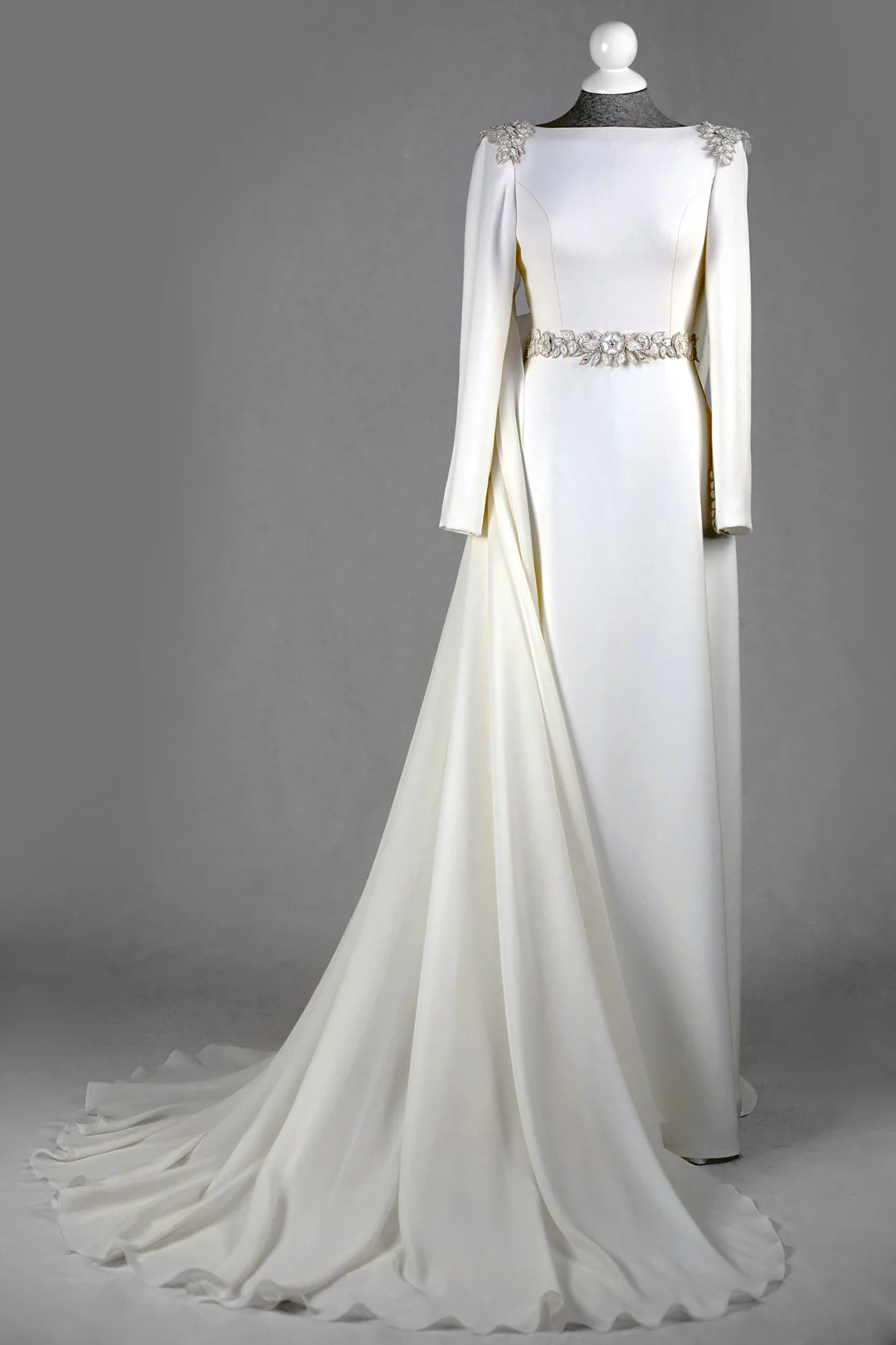 Diseño de novia de Félix Capilla